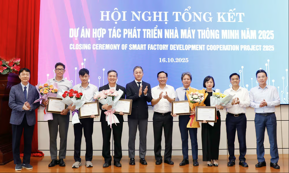 Tổng kết Dự án phát triển nhà máy thông minh năm 2025